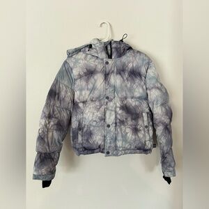 Aritzia The Super Puff Shorty Down Jacket Women's Size XXS Blue Mirage